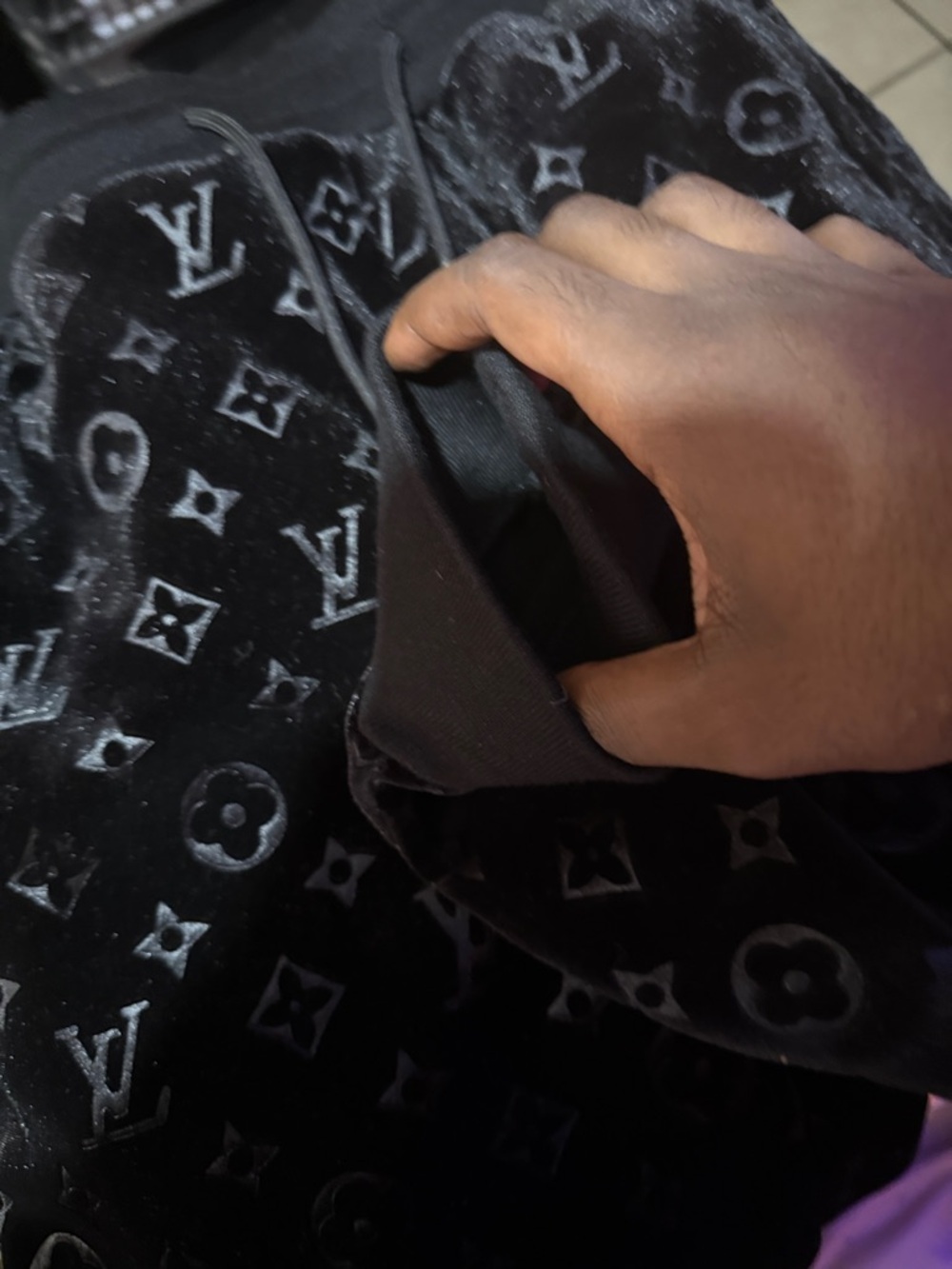 Louis Vuitton Black Velvet Monogram Zip Jacket with pants - Picture 13 of 13